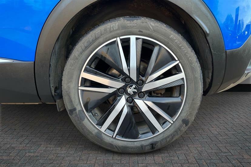 Peugeot 3008 1.5 Bluehdi Gt Premium Eat8 MD71HZT Blue #5