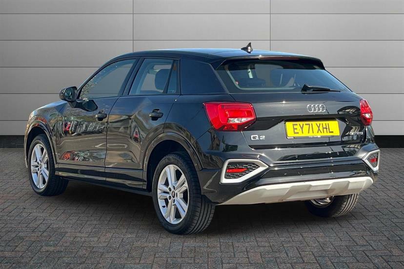 Audi Q2 30 Tfsi Sport Black #3