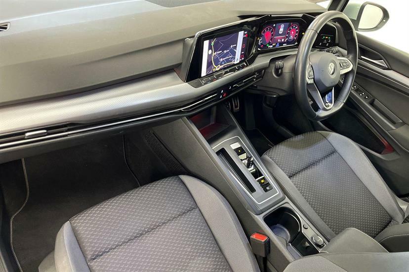 Volkswagen Golf 1.5 Etsi Active Dsg AP22VHX Silver #2