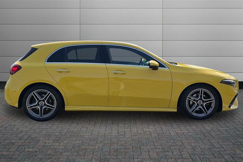 Mercedes-Benz A Class A200 Amg Line Executive BG73GRK Yellow #4
