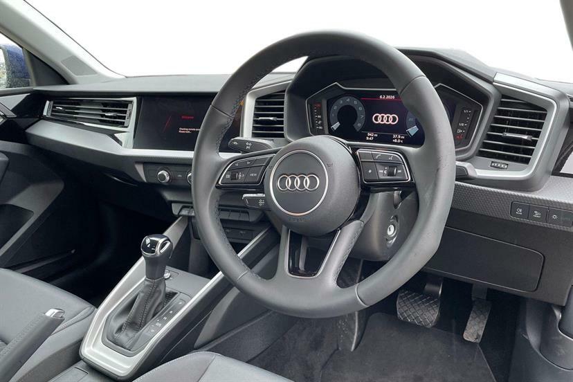 Audi A1 30 Tfsi Sport S Tronic VN75RZK Blue #6