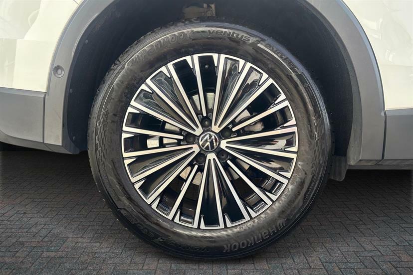 Volkswagen Tiguan 1.5 Etsi 150 Match Dsg EJ75KSK White #5