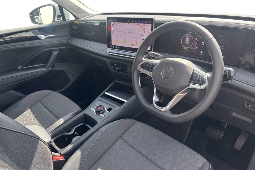 Volkswagen Tiguan 1.5 Etsi 150 Match Dsg EJ75KSK White #6