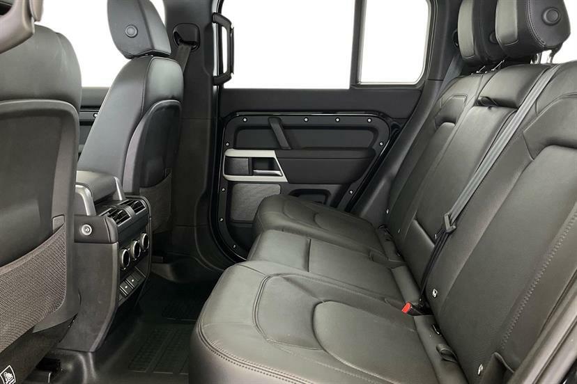 Land Rover Defender 110 2.0 P400e Xs Edition 110 HV73CDN Black #4