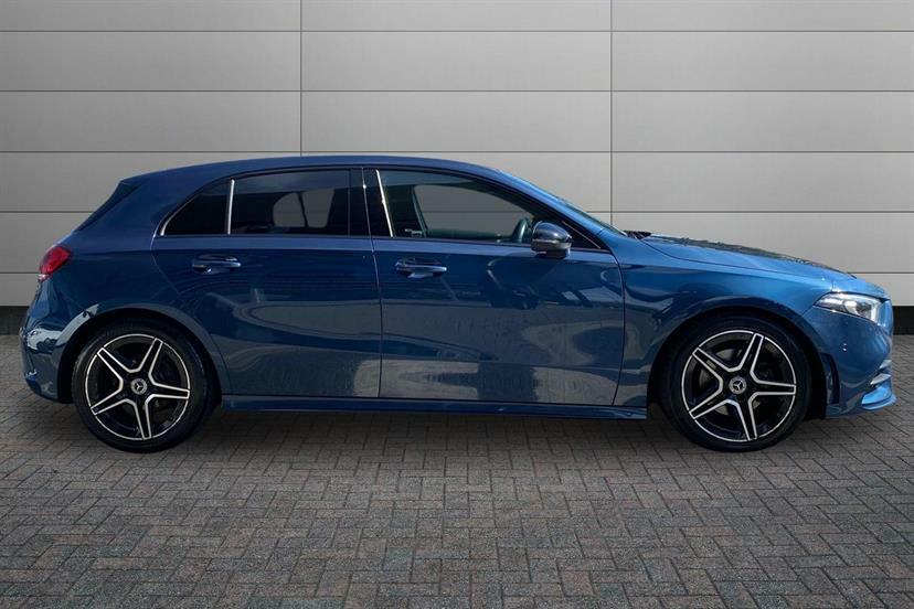 Mercedes-Benz A Class A180d 2.0 Amg Line Executive KN23YMA Blue #3