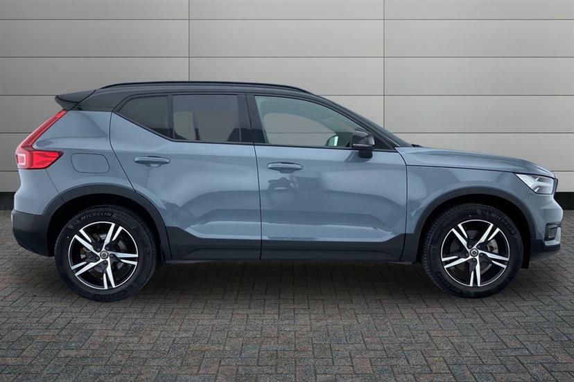 Volvo XC40 2.0 B4p R Design Grey #4