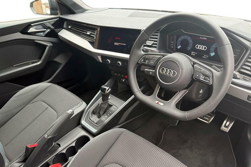 Audi A1 35 Tfsi Black Edition S Tronic Tech Pack EJ75OJM Blue #6