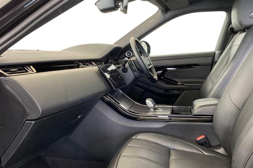 Land Rover Range Rover Evoque 2.0 D200 Dynamic Hse KM74GYT Black #3
