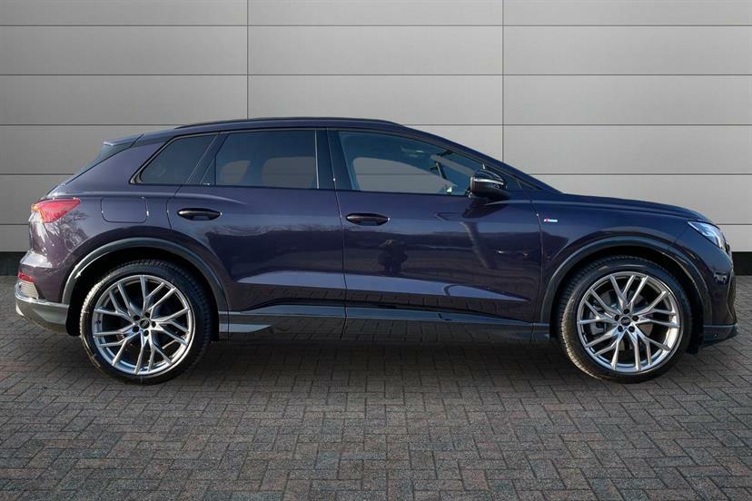 Audi Q4 E Tron 210Kw 45 Qtro 82Kwh Black Ed Tech Pack VN75WPR Grey #4