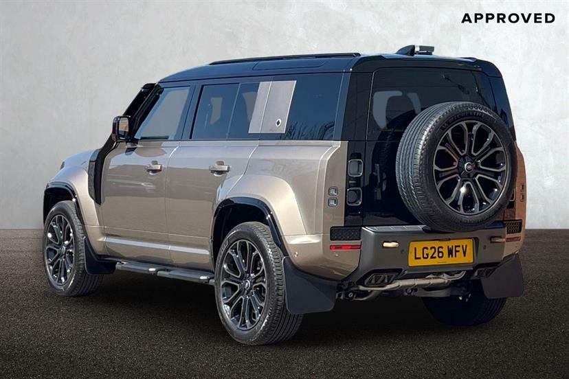 Land Rover Defender 110 4.4 P635 Octa 110  #2
