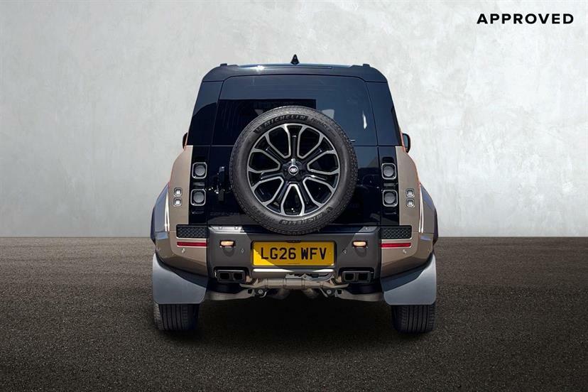 Land Rover Defender 110 4.4 P635 Octa 110  #6