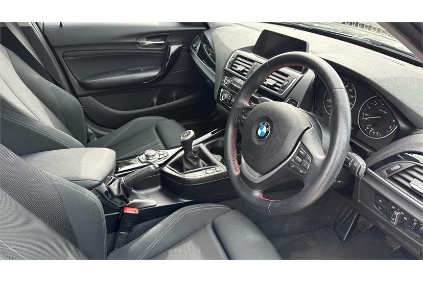 BMW 1 Series 118I 1.5 Sport Nav Black #6