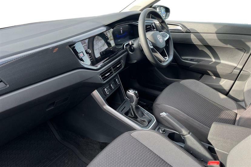 Volkswagen Polo 1.0 Tsi Match Dsg MM75YUE Black #2