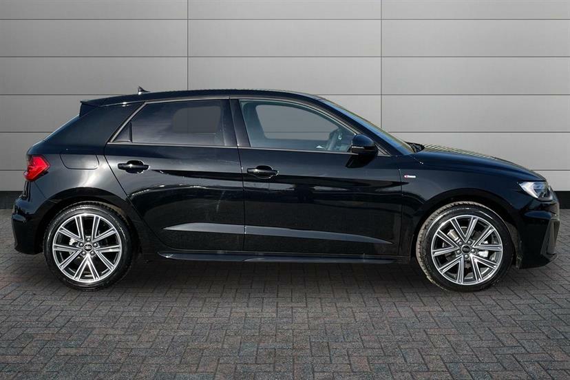 Audi A1 30 Tfsi S Line S Tronic MV26FAA Black #4