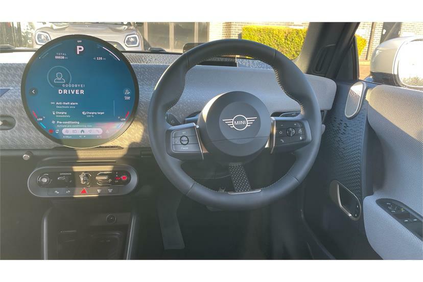 Mini Hatch 135Kw E Exclusive 41Kwh Green #5