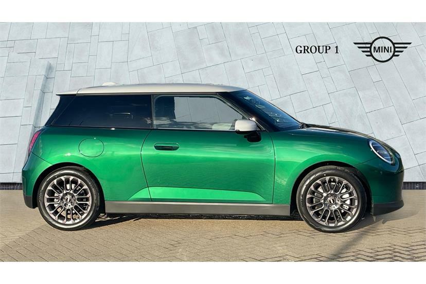 Mini Hatch 135Kw E Exclusive 41Kwh Green #3