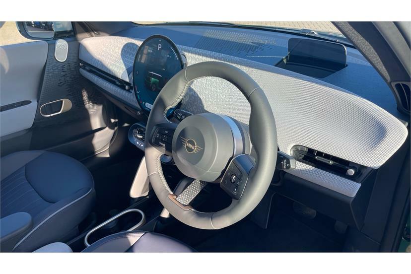 Mini Hatch 135Kw E Exclusive 41Kwh Green #6