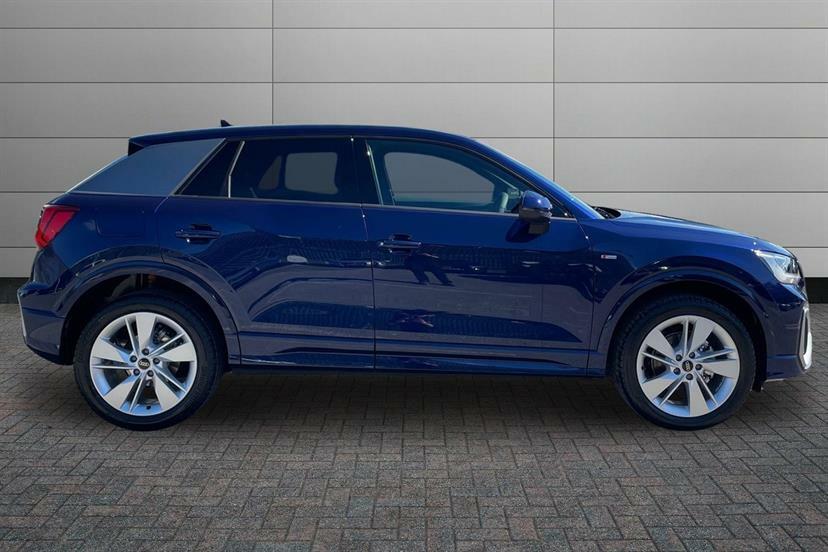 Audi Q2 35 Tfsi S Line S Tronic MA26XKO Blue #4