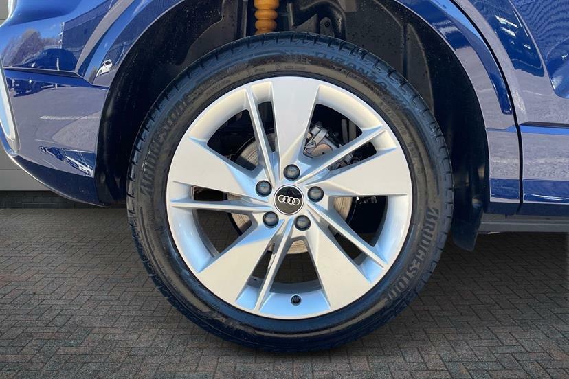 Audi Q2 35 Tfsi S Line S Tronic MA26XKO Blue #5