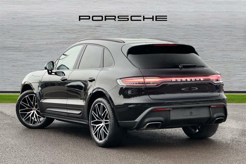 Porsche Macan 5dr Pdk HN75ZJE Black #2