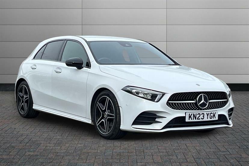 Mercedes-Benz A Class A180 Amg Line Premium White