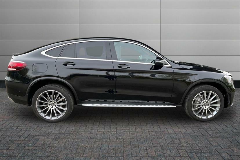 Mercedes-Benz GLC Class Glc 300De 4Matic Amg Line Premium 9G-tronic FG21XXR Black #4
