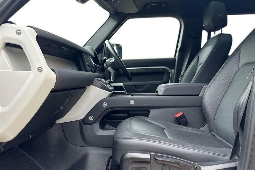 Land Rover Defender 110 3.0 D250 X-dynamic S 110 LC72USP Silver #3
