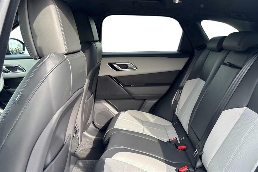 Land Rover Range Rover Velar 2.0 D200 Mhev Revised Black #4