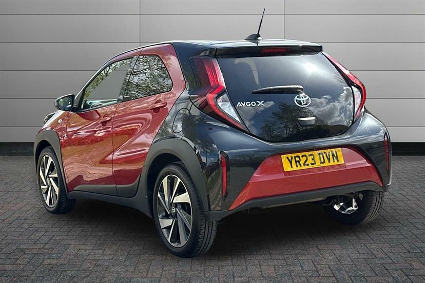 Toyota Aygo X 1.0 Vvt-i Edge YR23DVN Black #3