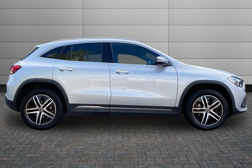 Mercedes-Benz GLA Class 200D Sport FX21TXA Silver #3