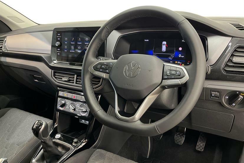 Volkswagen T-Cross 1.0 Tsi Match AU26NYX Black #6