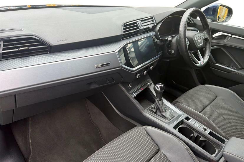 Audi Q3 35 Tdi S Line S Tronic GF22XZM Blue #2