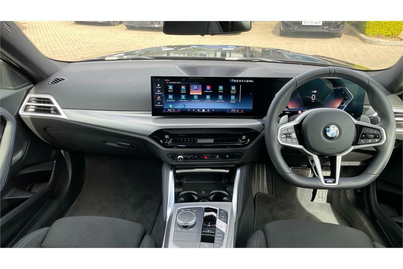 BMW 2 Series 220I M Sport Step EU26JVT Black #4