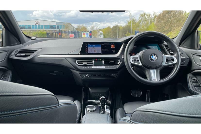 BMW 1 Series 118I 136 M Sport Step BK71XEV White #4