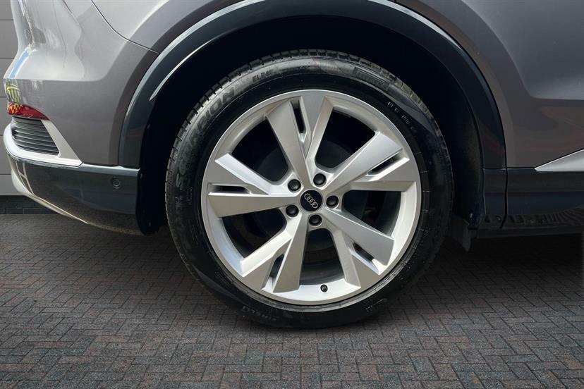 Audi Q4 E Tron 220Kw 50 Quattro 82Kwh S Line Cs FT72HCL Grey #5