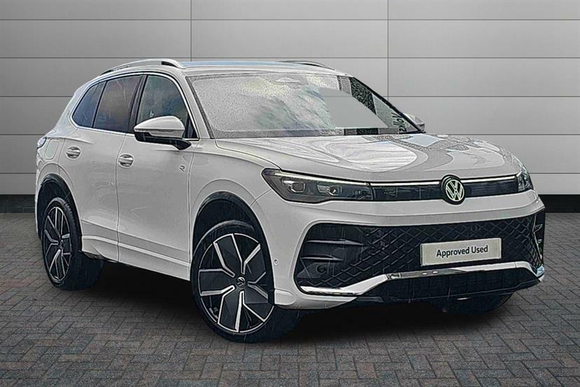 Volkswagen Tiguan 1.5 Etsi 150 R-line Dsg White