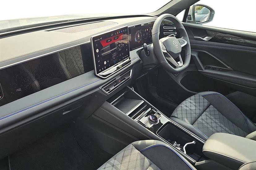Volkswagen Tiguan 2.0 Tdi R-line Dsg DE26WLO Silver #2
