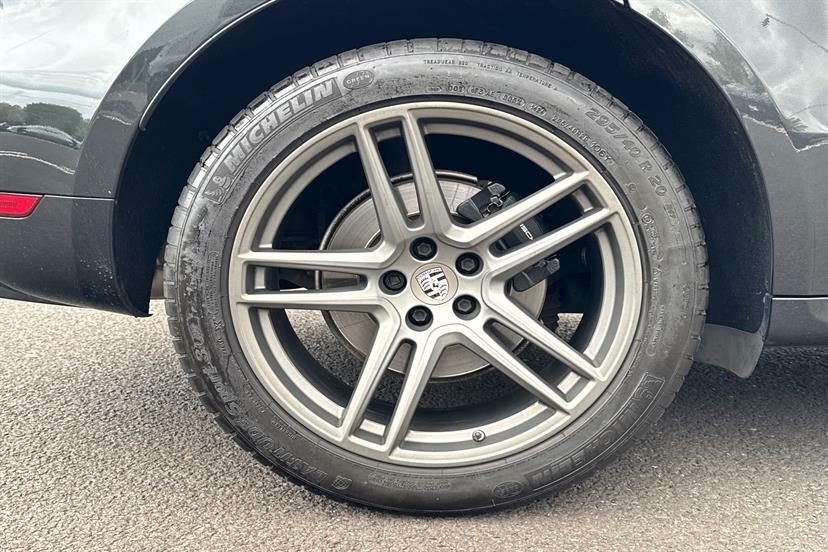 Porsche Macan 5dr Pdk Grey #6