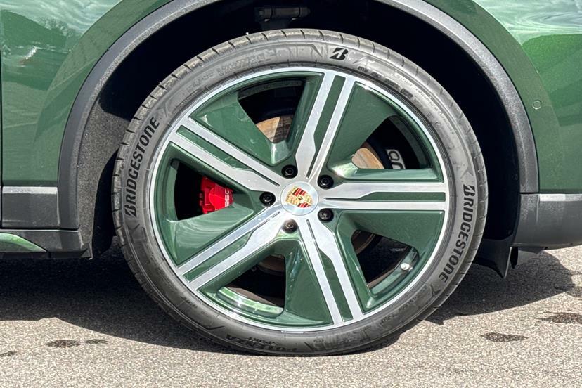 Porsche Macan 380Kw 4S 100Kwh Green #6