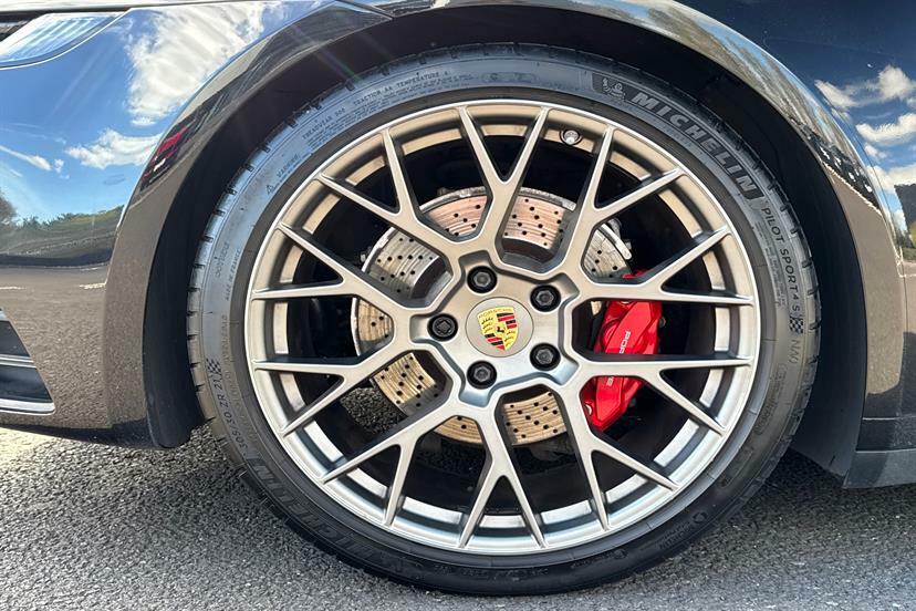 Porsche 911 S Pdk RO22LHN Black #6
