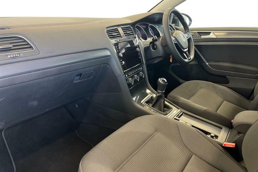 Volkswagen Golf 1.5 Tsi Evo 150 Match Edition Black #2