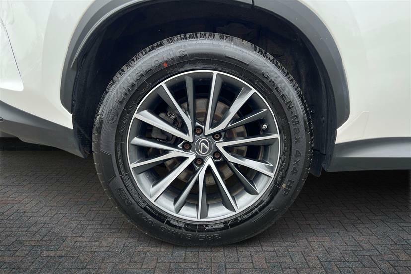 Lexus NX 350H 2.5 E-cvt Premium Pack GX71DWL White #5