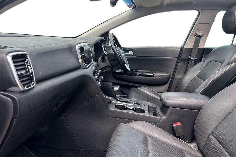 Kia Sportage 1.6 Crdi 48V Isg 4 Dct Awd VRZ1556 Black #2