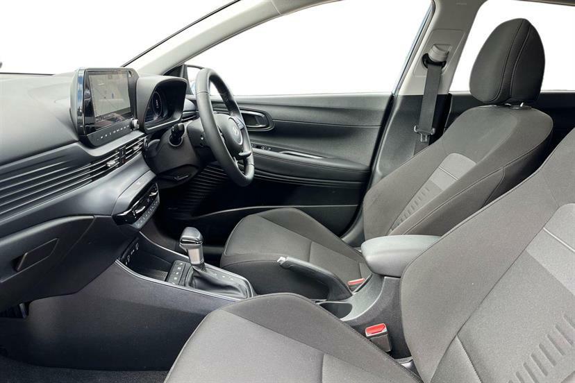 Hyundai Bayon 1.0 Tgdi Ultimate Dct GV24DPY #2