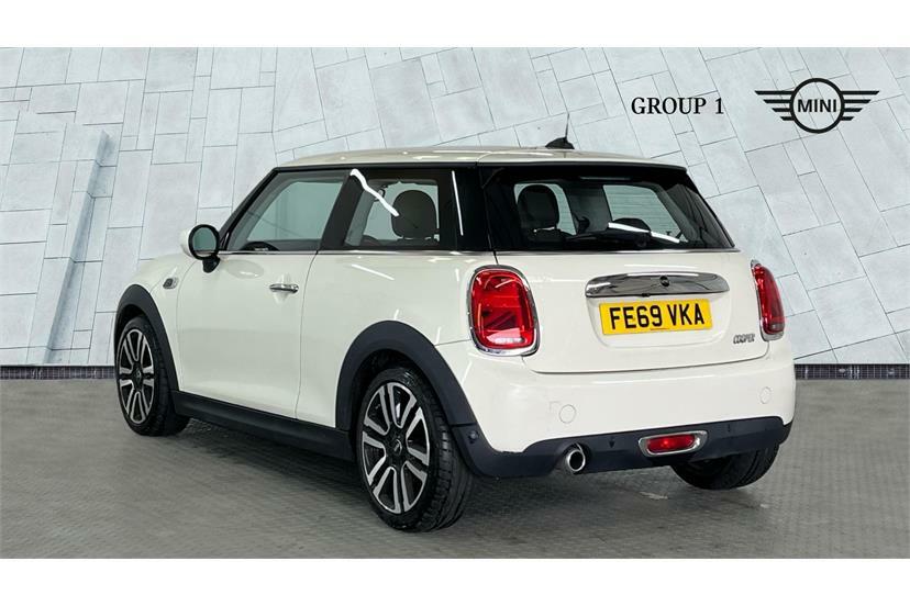 Mini Hatch 1.5 Cooper Exclusive II Comfortnav Pck White #2