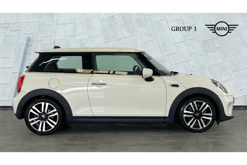 Mini Hatch 1.5 Cooper Exclusive II Comfortnav Pck White #3