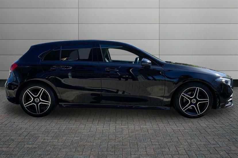 Mercedes-Benz A Class A180d 2.0 Amg Line Executive KN23YJU Black #3