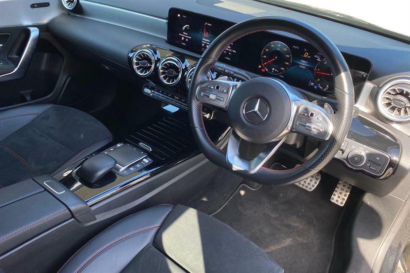 Mercedes-Benz A Class A180d 2.0 Amg Line Executive KN23YJU Black #5
