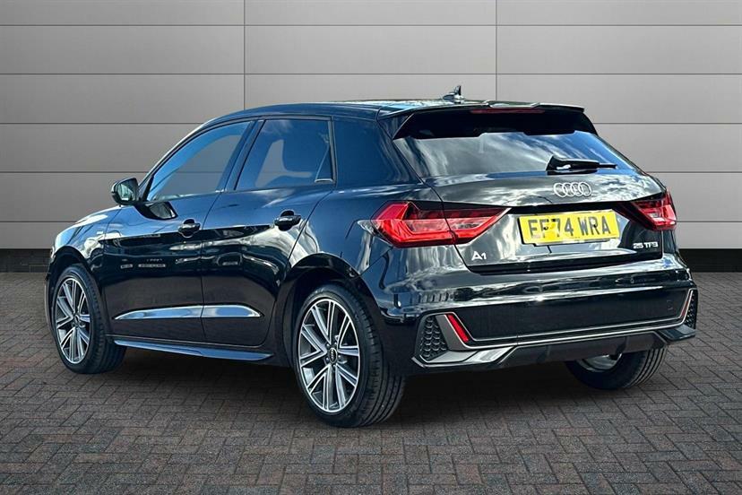 Audi A1 25 Tfsi S Line S Tronic EF74WRA Black #3