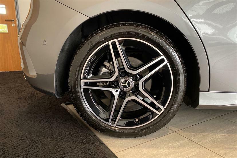 Mercedes-Benz A Class A200 Amg Line Executive KT25LCG Grey #4